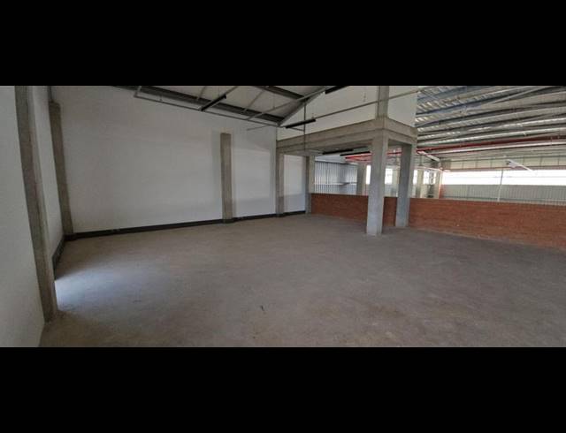 INDUSTRIAL PROPERTY TO RENT IN LONGLAKE